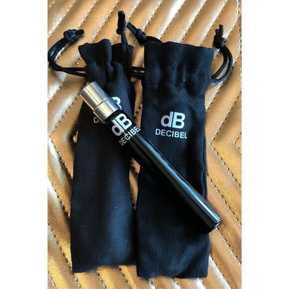 AZZARO - NWOT - Set of 2 db Decibel For Man Spray Minis w/Pouch. .25 fl oz Each - Picture 11 of 13